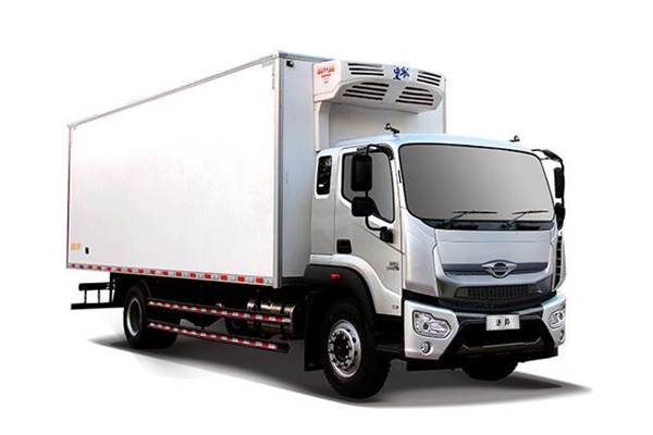 福田 ES7 6.8米冷藏车